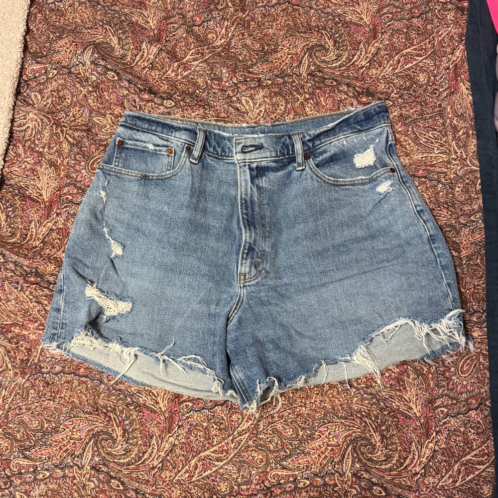 Abercrombie Curve Love Shorts